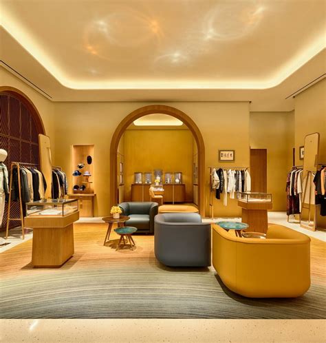 hermes lake como|Hermès Reopens In Las Vegas With A Lake Como.